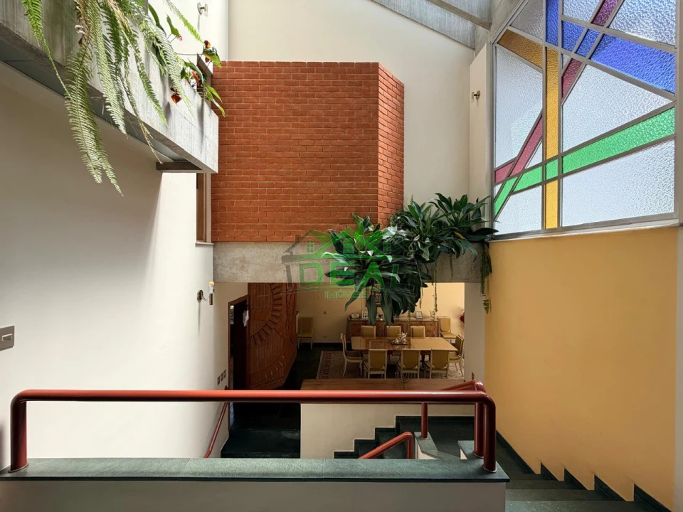 Imagens do imóveis Espaçoso Sobrado para Venda no Alto da Lapa, 4 suítes, 6 Banheiros e 6 Vagas