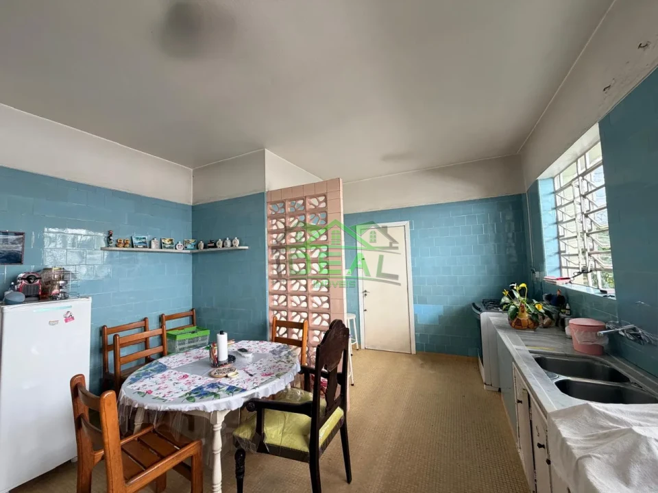 Casa Térrea para Venda no Alto da Lapa, Muito Quintal!