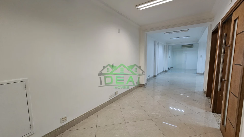 Imagens do imóveis Salão Comercial para Locação em Pinheiros, Restaurante, Farmácia, entre outros