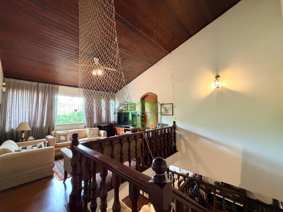 Casa para Venda no Alto da Lapa, 4 Dorm sendo 2 Suítes, 5 Banheiros