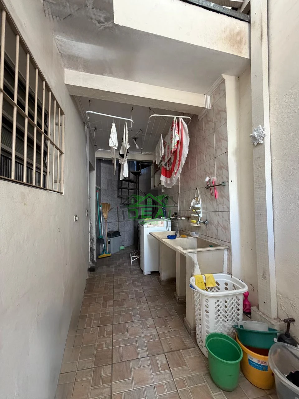 Casa para Venda no Parque da Lapa, 3 Doms, 3 Banheiros e 3 Vagas