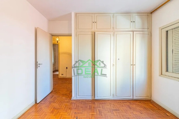 Venda Casa Sobrado no Sumaré, 3 dorm, 3 vagas, 171m²