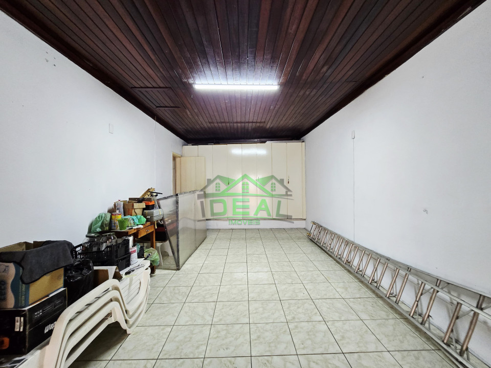 Imagens do imóveis Casa Térrea para Venda na Lapa, 4 dorm(s), 2 suite(s), 7 vaga(s), 500 m²AC e 710AT