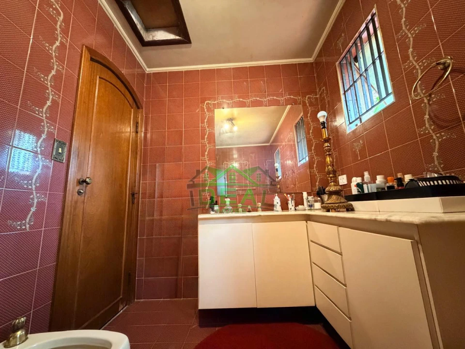 Casa para Venda no Alto da Lapa, 4 Dorm sendo 2 Suítes, 5 Banheiros