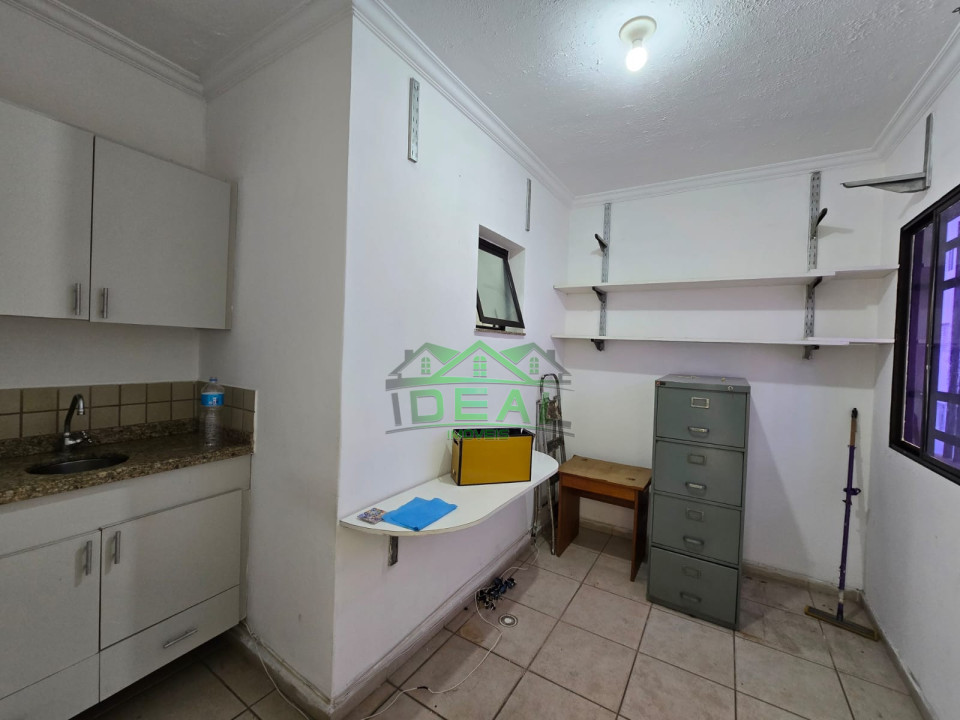 Conjunto Comercial para Locação no Alto da Lapa, 3 Salas e 1 Vaga