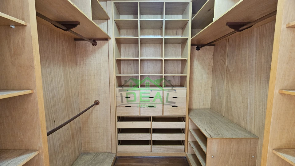 Imagens do imóveis Sobrado para alugar no Alto da Lapa, com estilo único