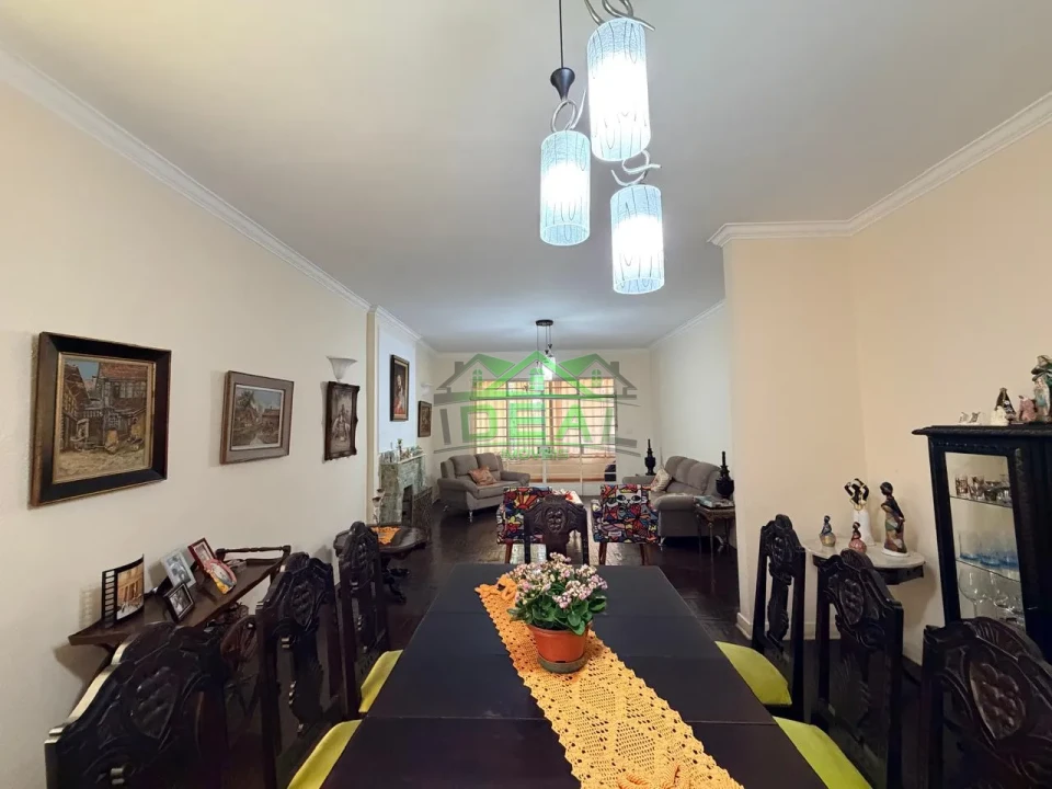 Casa Térrea para Venda no Alto da Lapa, Muito Quintal!