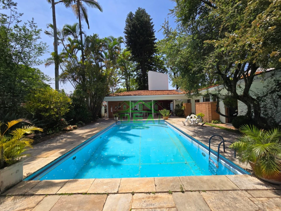 Casa para Venda no Boaçava, 1150m², Piscina e Churrasqueira