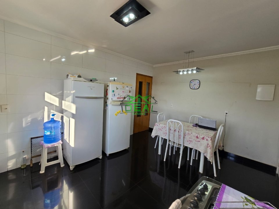 Sobrado para Venda na Vila Barreto, 2 Casas, 6 dorm(s), 1 suite(s), 3 vaga(s), 360 m² Imagens do imóveis Sobrado para Venda na Vila Barreto, 2 Casas, 6 dorm(s), 1 suite(s), 3 vaga(s), 360 m²