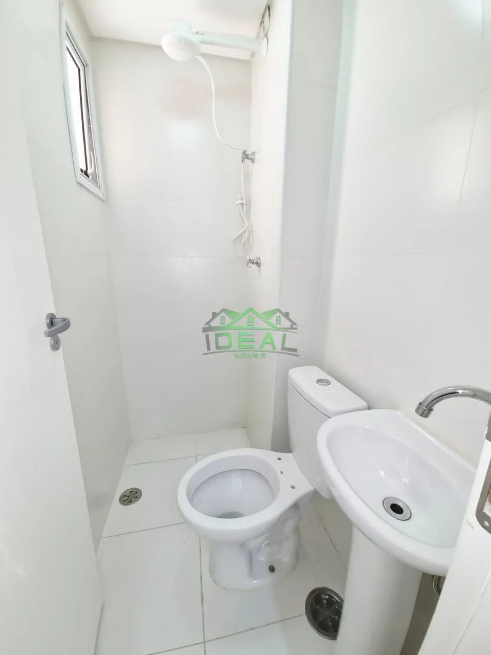 Apartamento para Locação, 3 suítes,2 vagas de garagem e uma vaga de visitante