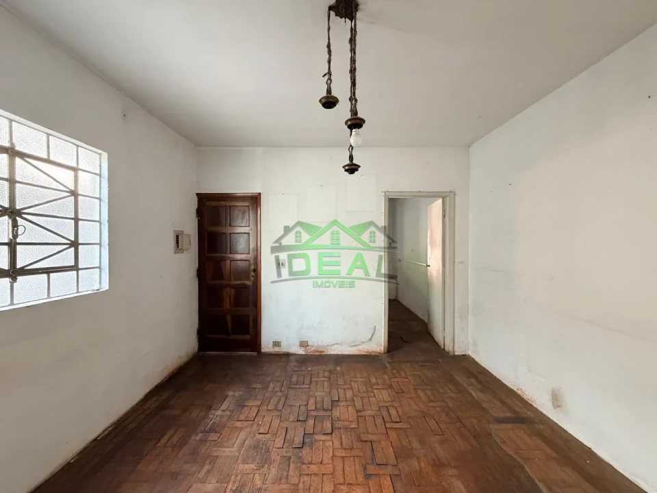 Casa Térrea para Venda no Parque da Lapa, Oportunidade!