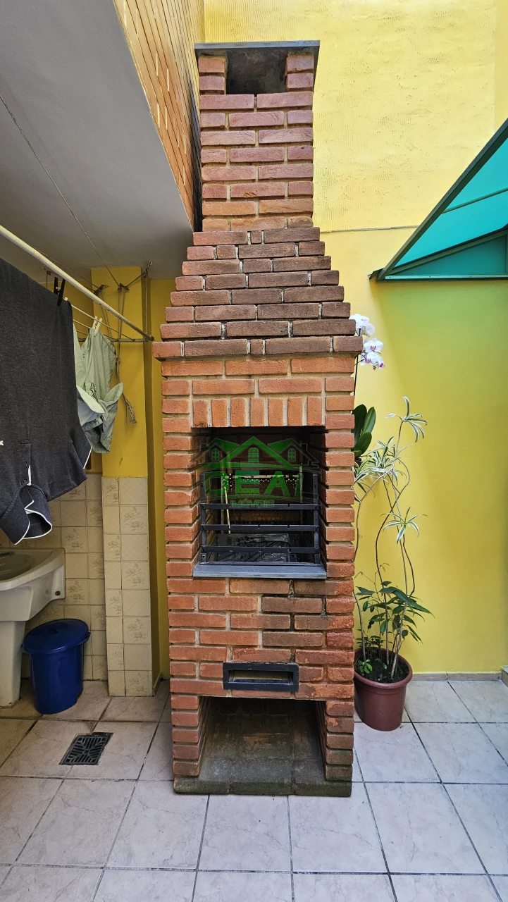Venda Casa no Alto da Lapa, 2 dorm, 1 vaga, 88m²
