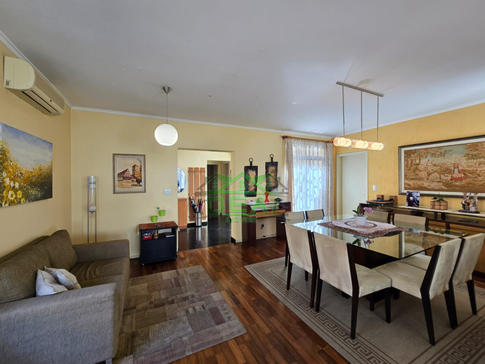 Casa à venda no Alto da Lapa, com possibilidade de uso residencial e comercial Imagens do imóveis Casa à venda no Alto da Lapa, com possibilidade de uso residencial e comercial