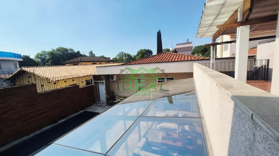 Imagens do imóveis Linda Casa com 4 suítes,6 vagas de garagem . Lazer completo