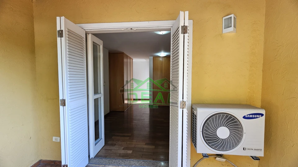 Imagens do imóveis Sobrado para alugar no Alto da Lapa, com estilo único