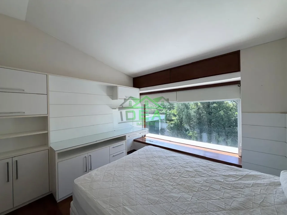 Imagens do imóveis Linda Casa de Arquiteto para Venda no Alto da Lapa, Espaço Gourmet e Piscina