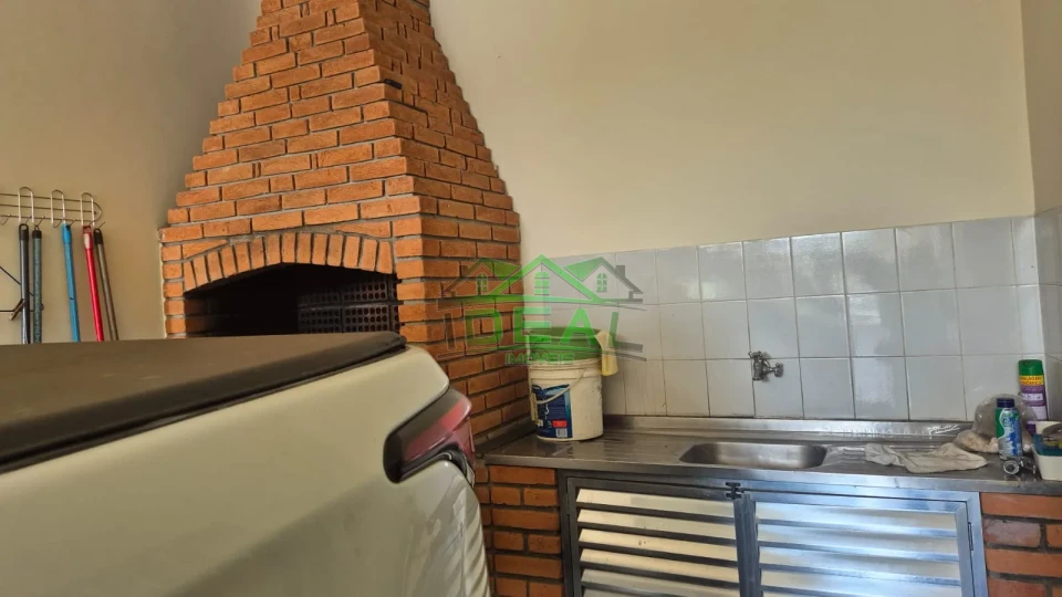 Imagens do imóveis Comercial Para locação,10 salas,13 vagas de garagem