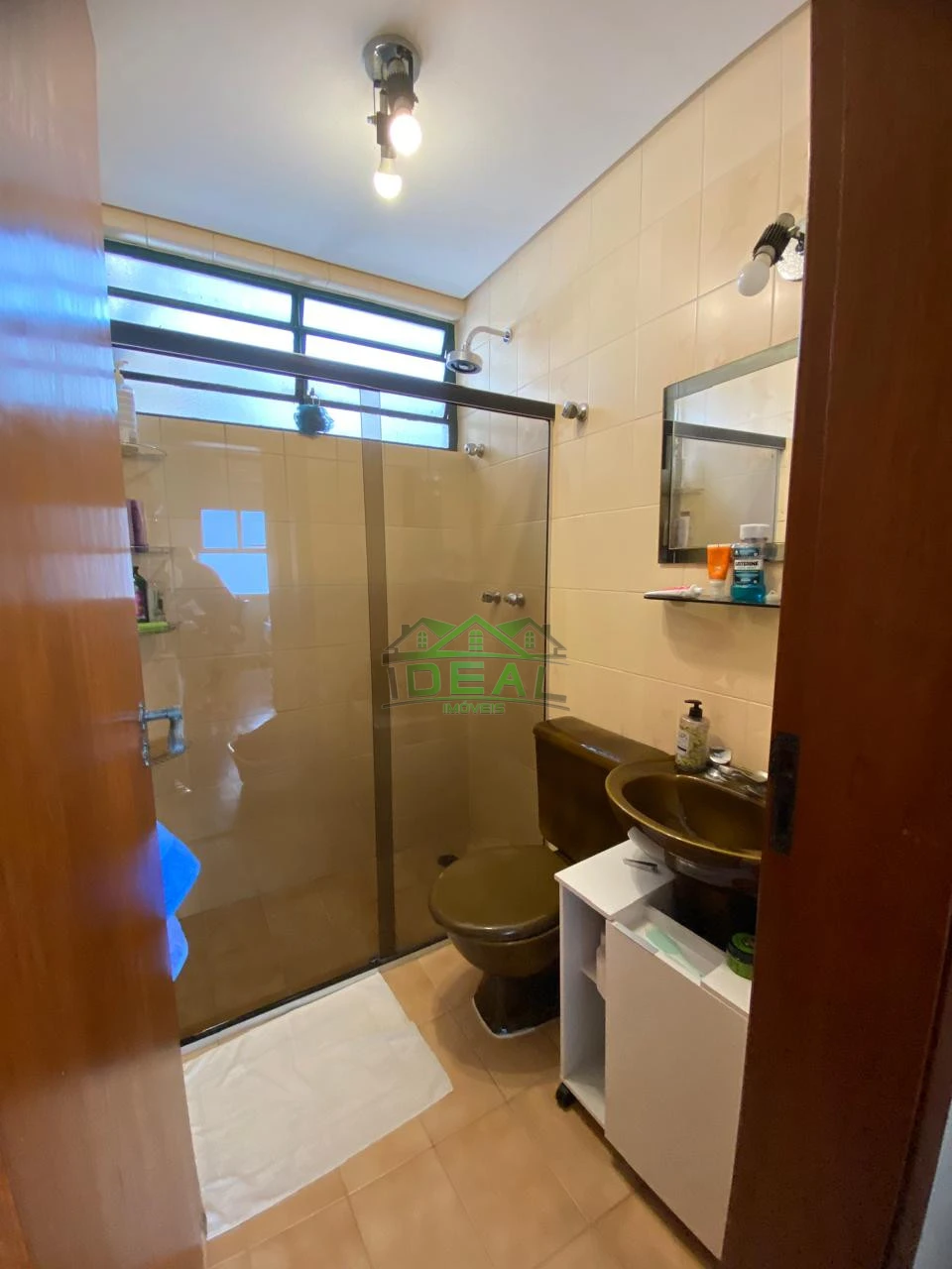 Casa Reformada para Venda no Alto da Lapa, 4 dorm, 2 vagas, 260 m², 367 m²