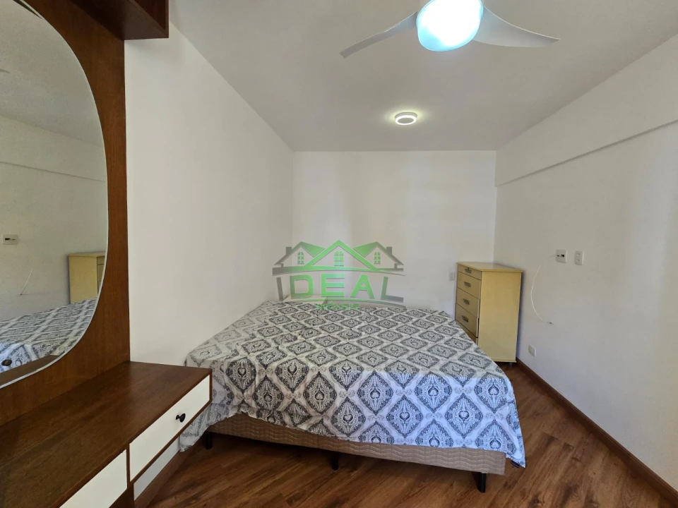 Apartamento para Venda Reformado no Alto da Lapa