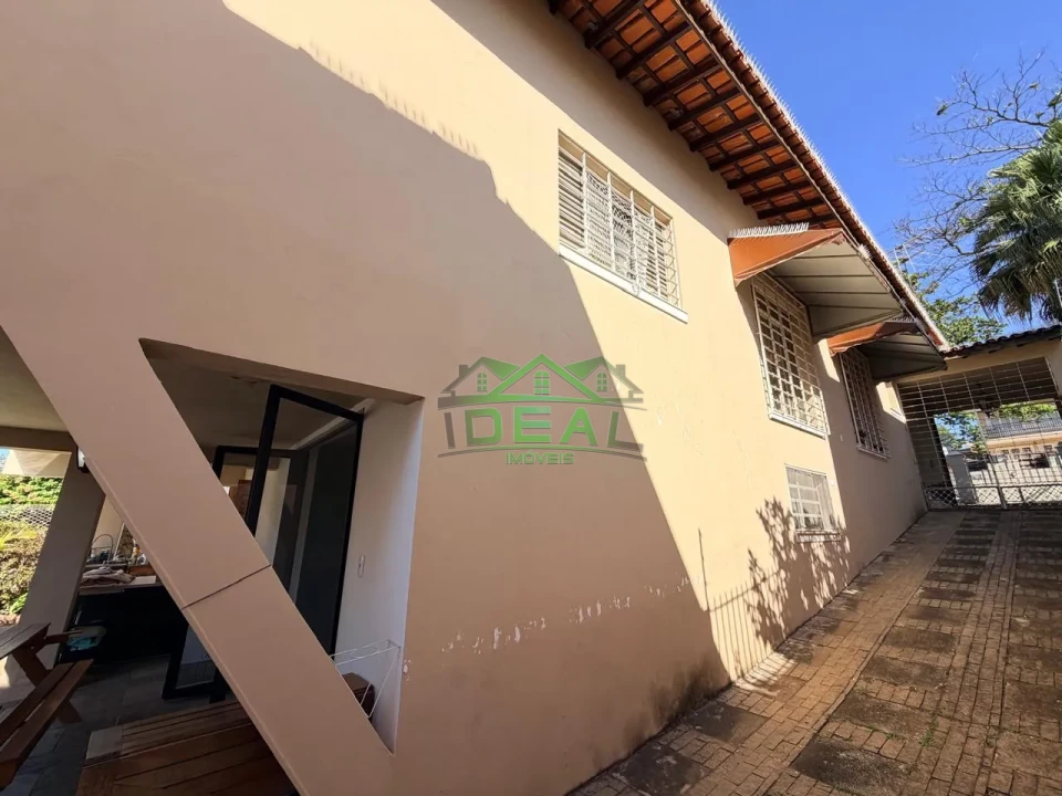 Imagens do imóveis Casa Térrea para Venda no Lapa, 4 suítes,  8 Vagas