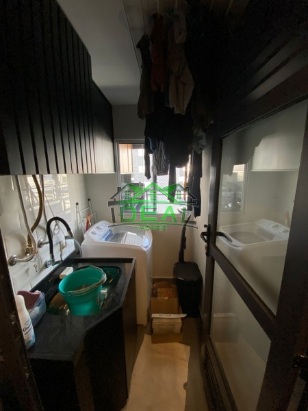 Apartamento (Apartamento Padrão) para Venda, 2 dorm(s), 1 suite(s), 1 vaga(s), 61 m²