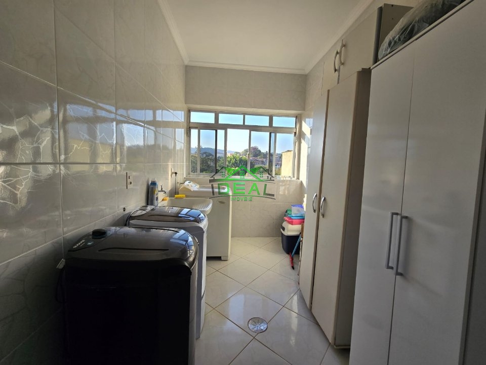 Sobrado para Venda na Vila Barreto, 2 Casas, 6 dorm(s), 1 suite(s), 3 vaga(s), 360 m² Imagens do imóveis Sobrado para Venda na Vila Barreto, 2 Casas, 6 dorm(s), 1 suite(s), 3 vaga(s), 360 m²