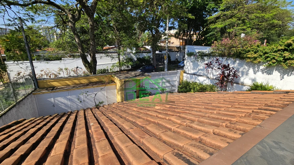 Imagens do imóveis Sobrado para alugar no Alto da Lapa, com estilo único