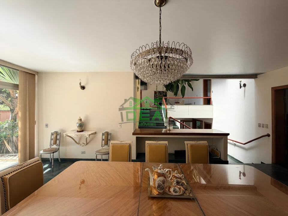 Imagens do imóveis Espaçoso Sobrado para Venda no Alto da Lapa, 4 suítes, 6 Banheiros e 6 Vagas