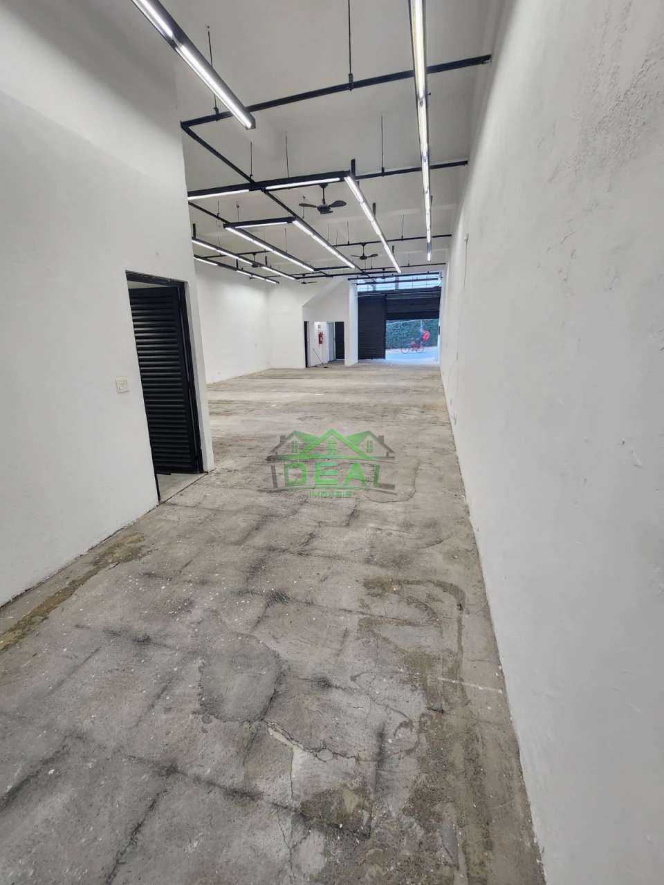 Imagens do imóveis Salão térreo para Locação em Pinheiros, 200m²