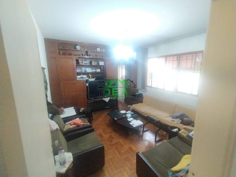 Casa (Sobrado) para Venda, 3 dorm(s), 1 suite(s), 6 vaga(s), 290 m²