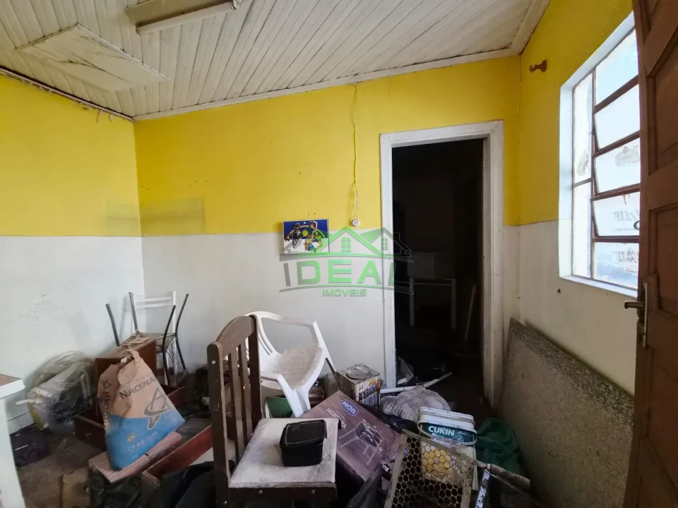 Casa térrea a venda, 2 casas no mesmo terreno, 3 vagas de garagem
