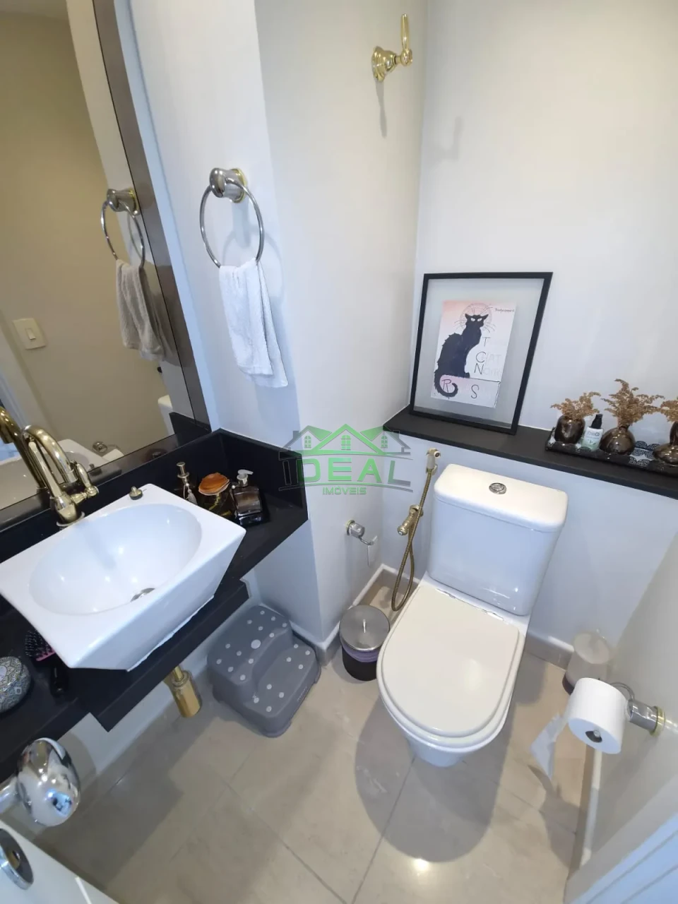 Imagens do imóveis Apartamento Duplex a venda, 3 suítes, 4 vagas de garagem