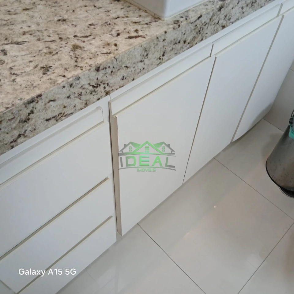 Imagens do imóveis Lindo Apartamento a venda, 2 Dormitórios sendo 1 Suíte.