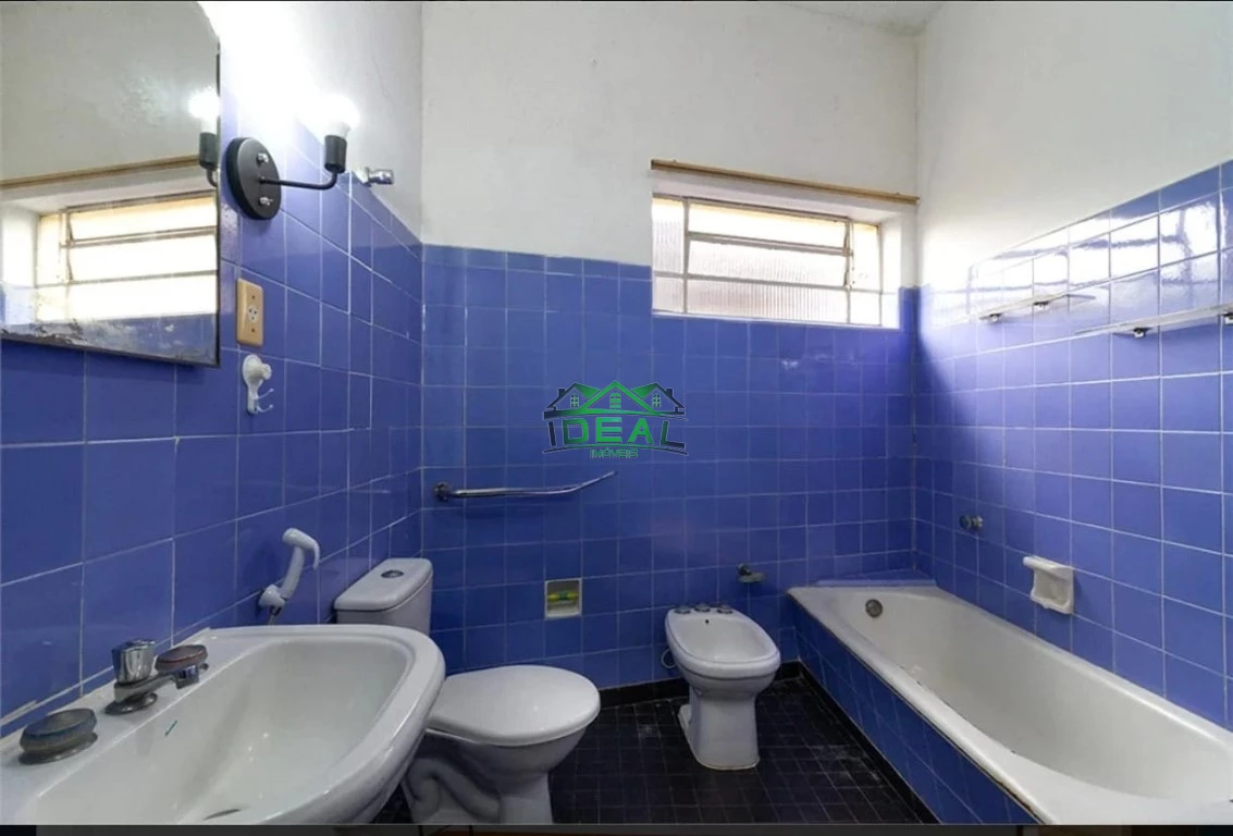 Casa Terrea para Venda na Lapa, 3 dorm(s), 10 vaga(s), 215 m²