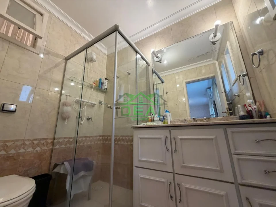 Imagens do imóveis Incomparavel Casa na Vila Madalena, 5 Suítes, 4 Vagas, Quintal e Churrasqueira