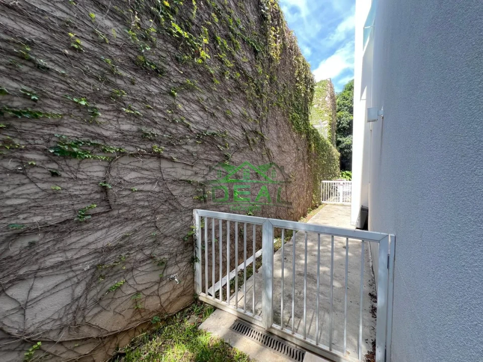 Imagens do imóveis Excelente Sobrado a Venda no Coração da City Lapa, 4Dormitórios sendo 2 suítes, 6 vagas