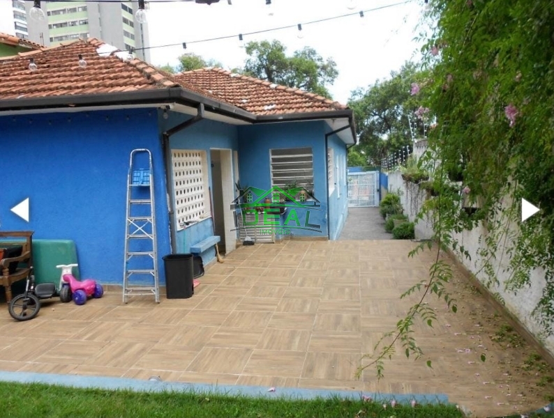 Casa (Terrea) para Locação, 3 dorm(s), 1 suite(s), 5 vaga(s), 270 m²