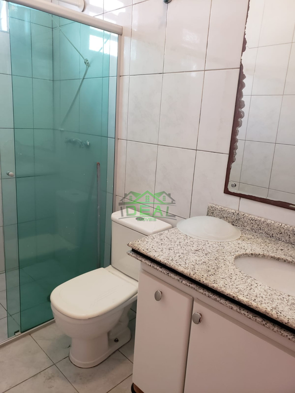 Casa com 3 Quartos e 4 banheiros à Venda imovel VAGO por R$ 1.150.000