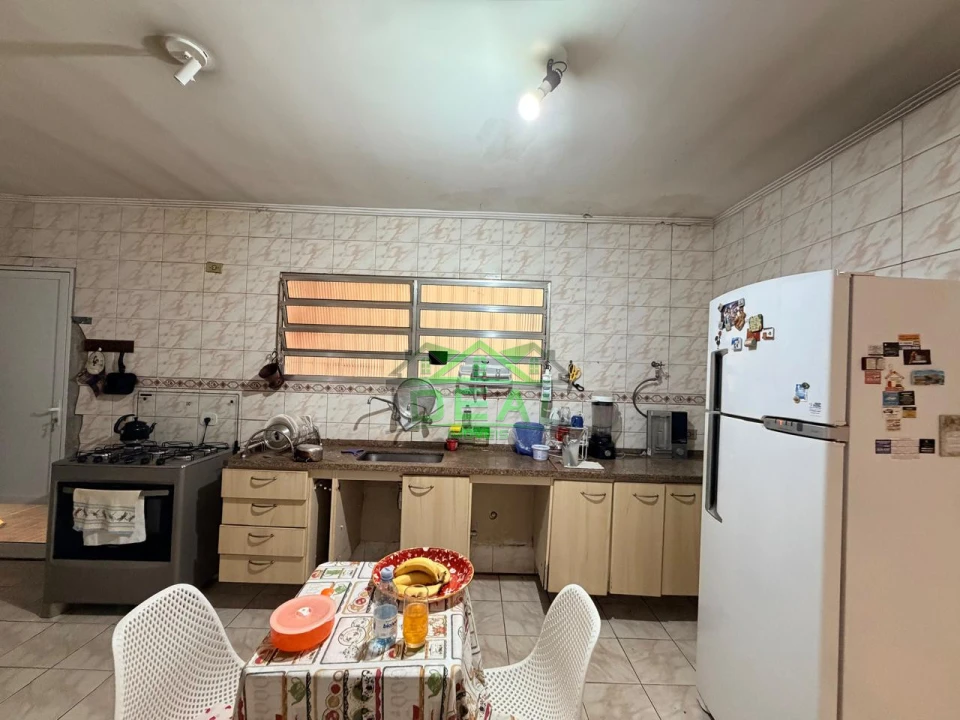 Casa para Venda no Parque da Lapa, 3 Doms, 3 Banheiros e 3 Vagas