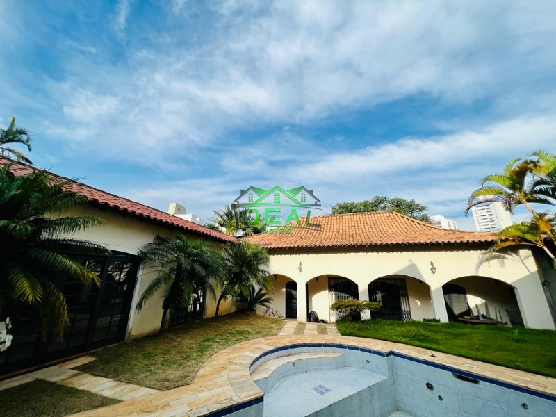 Casa Térrea para Locação no Boaçava, 4 suítes, 3 vagas, 327 m, 773 m