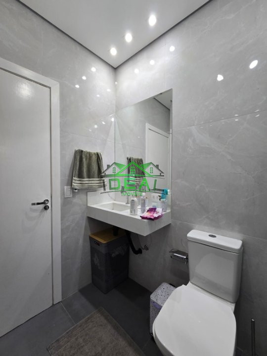 Sobrado para Venda no Alto da Lapa, 4 dorm(s), 2 suite(s), 4 vaga(s), 463 m², Reformada!