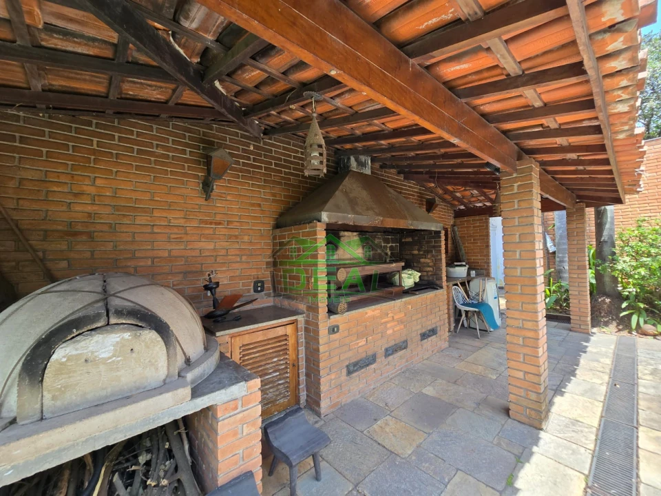 Casa para Venda no Boaçava, 1150m², Piscina e Churrasqueira