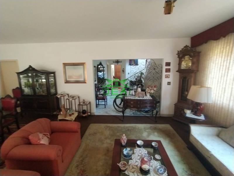 Casa (Sobrado) para Venda, 3 dorm(s), 1 suite(s), 6 vaga(s), 290 m²
