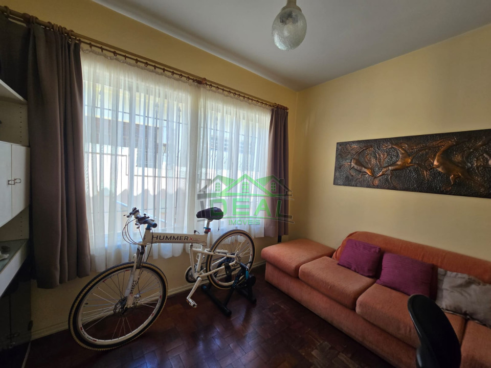 Casa à venda no Alto da Lapa, com possibilidade de uso residencial e comercial