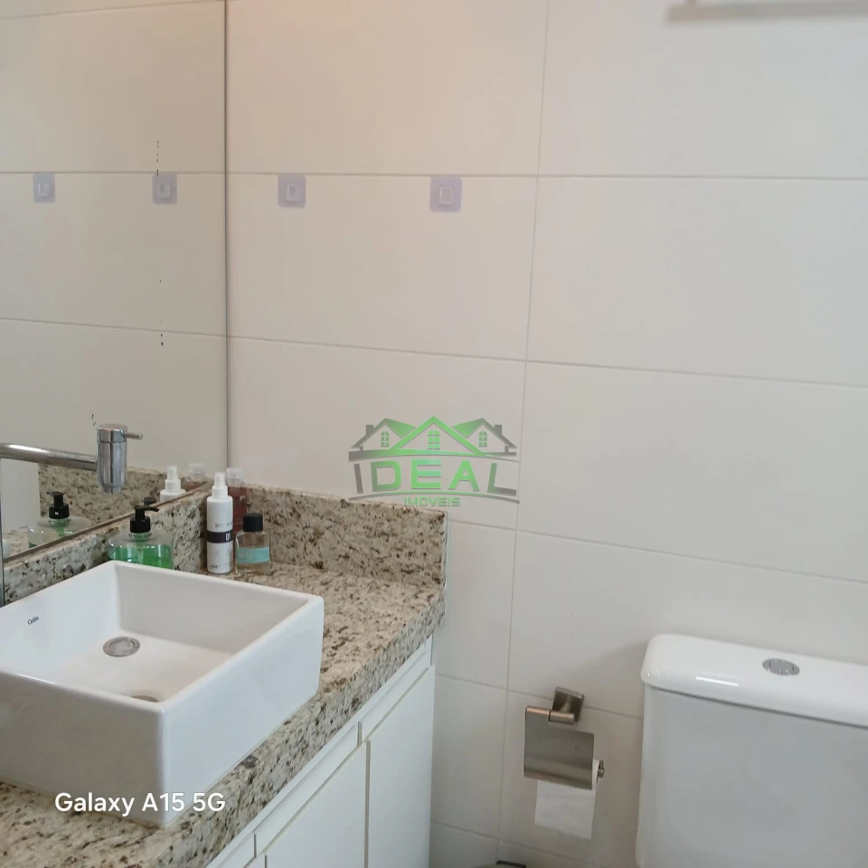 Imagens do imóveis Lindo Apartamento a venda, 2 Dormitórios sendo 1 Suíte.