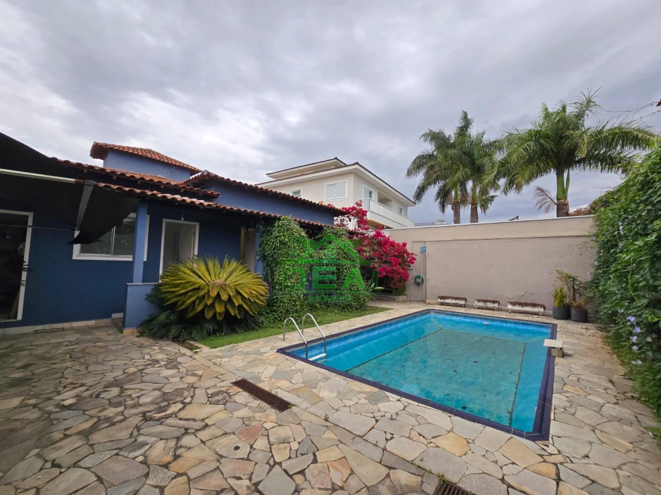 Casa Térrea para Venda no bairro Alto da Lapa, 3 dorm, 2 suíte, 6 vagas, 250 m, 600 m