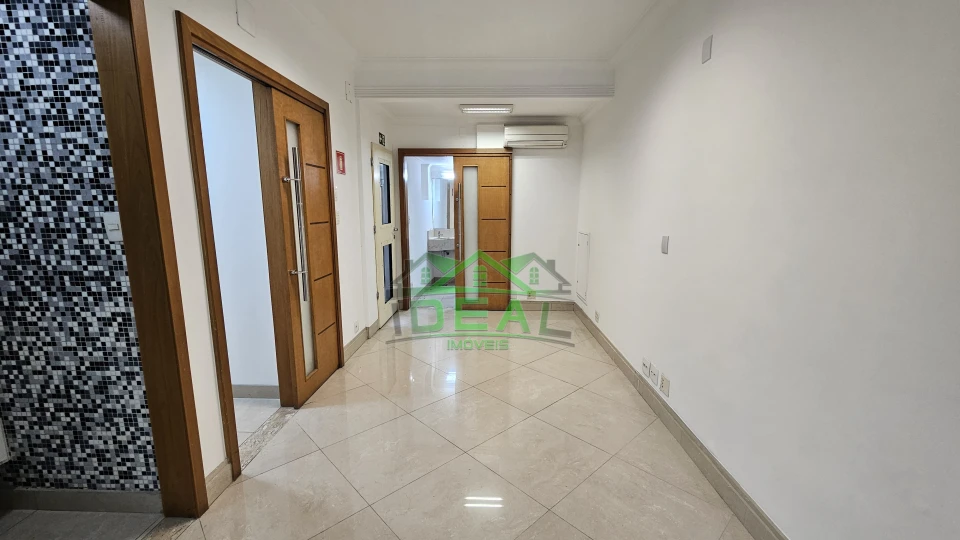 Imagens do imóveis Salão Comercial para Locação em Pinheiros, Restaurante, Farmácia, entre outros