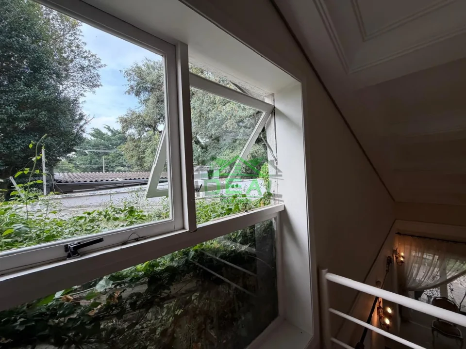 Imagens do imóveis Incomparavel Casa na Vila Madalena, 5 Suítes, 4 Vagas, Quintal e Churrasqueira