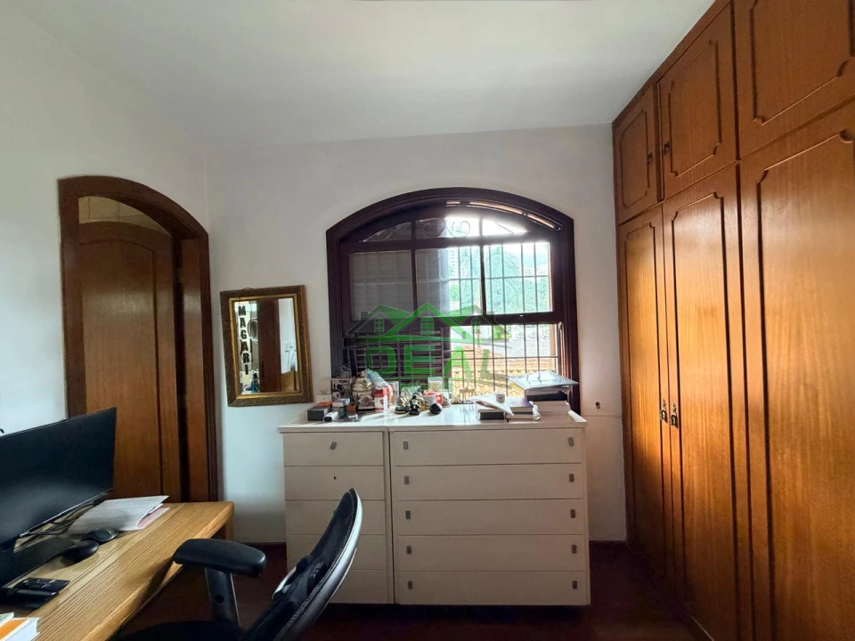 Casa para Venda no Alto da Lapa, 4 Dorm sendo 2 Suítes, 5 Banheiros