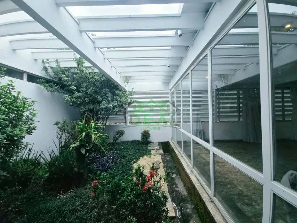Imagens do imóveis Mansão para Venda Alto da Lapa, com 1.739 metros de terreno